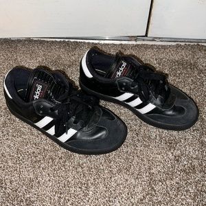 Adidas kids Sambas size 3